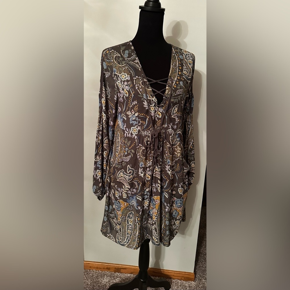 Free People Brown and White Long Sleeve Tie Front dress with pockets.